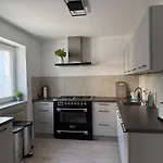 Σπίτι διακοπών Big Apple House - 3 Bedrooms With Promotion For Longer Neustadt an der Weinstraße