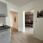 Big Apple House - 3 Bedrooms With Promotion For Longer *