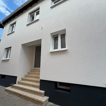 Big Apple House - 3 Bedrooms With Promotion For Longer